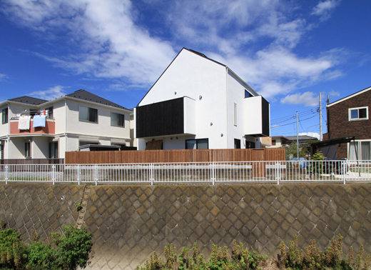 OUCHI-24　逗子の家