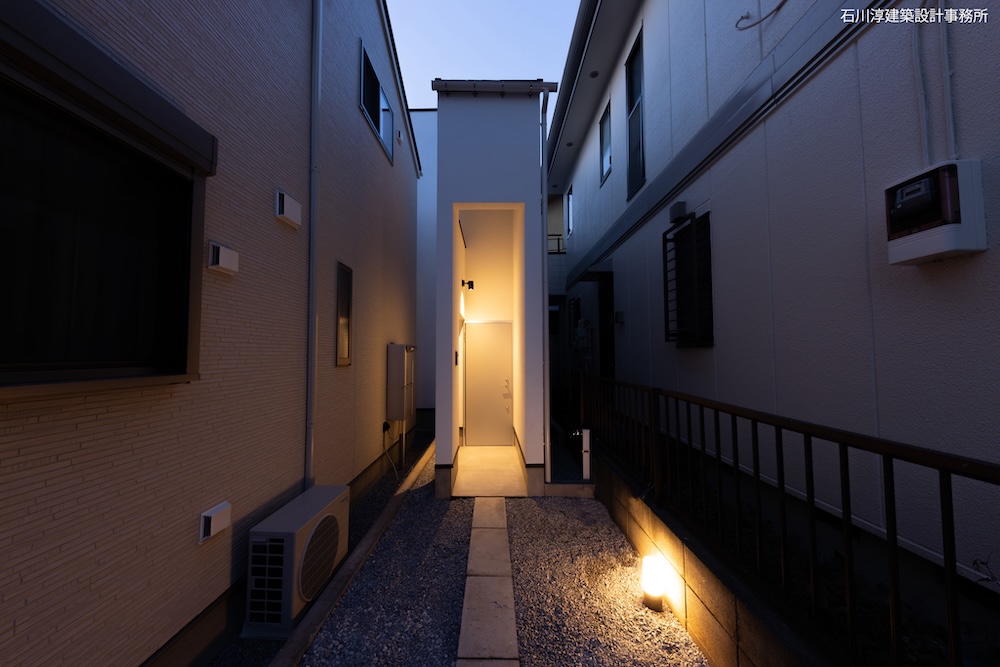 ハタザオ2本ある家　ハコノオウチ23