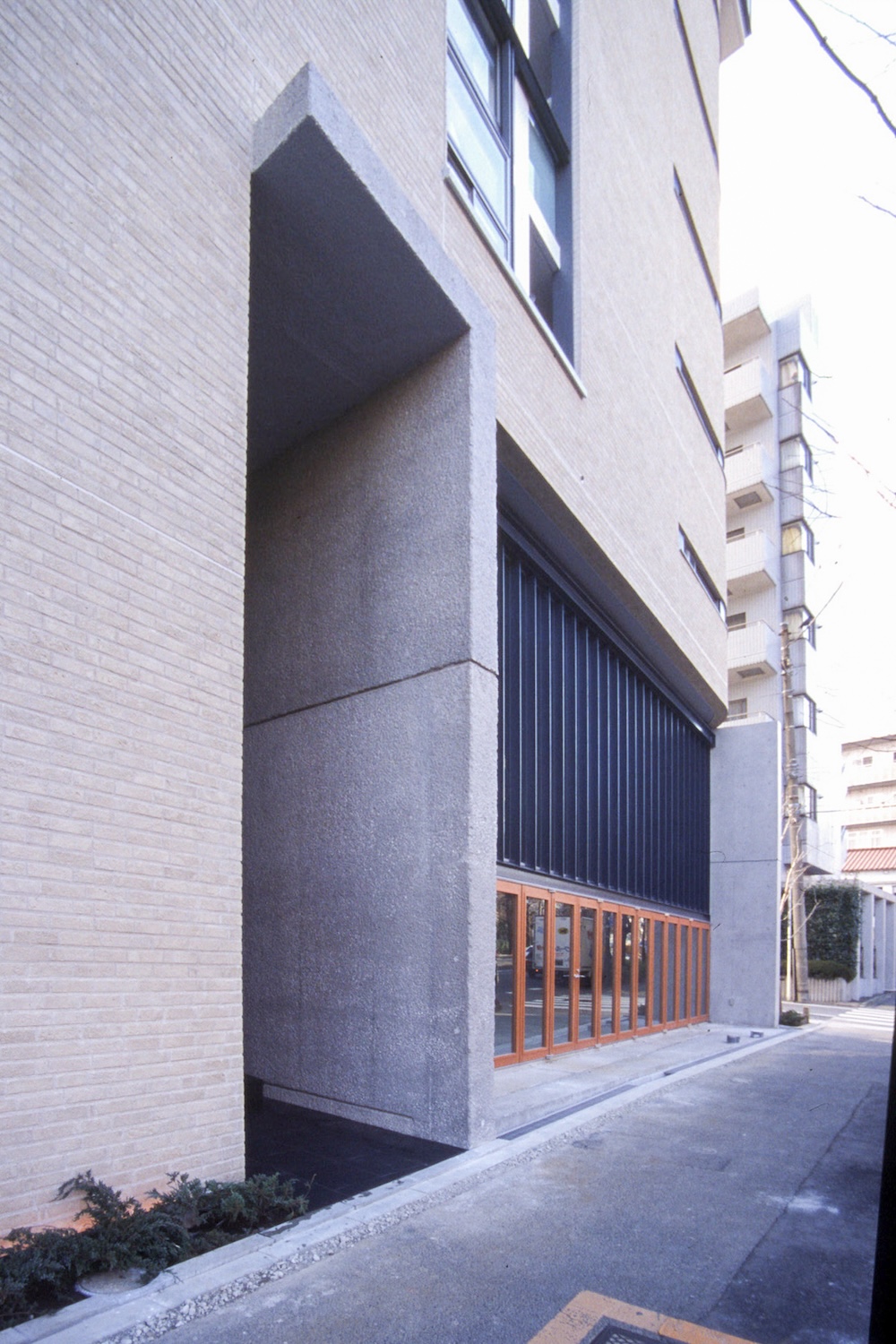 目黒通り側徒歩エントランス