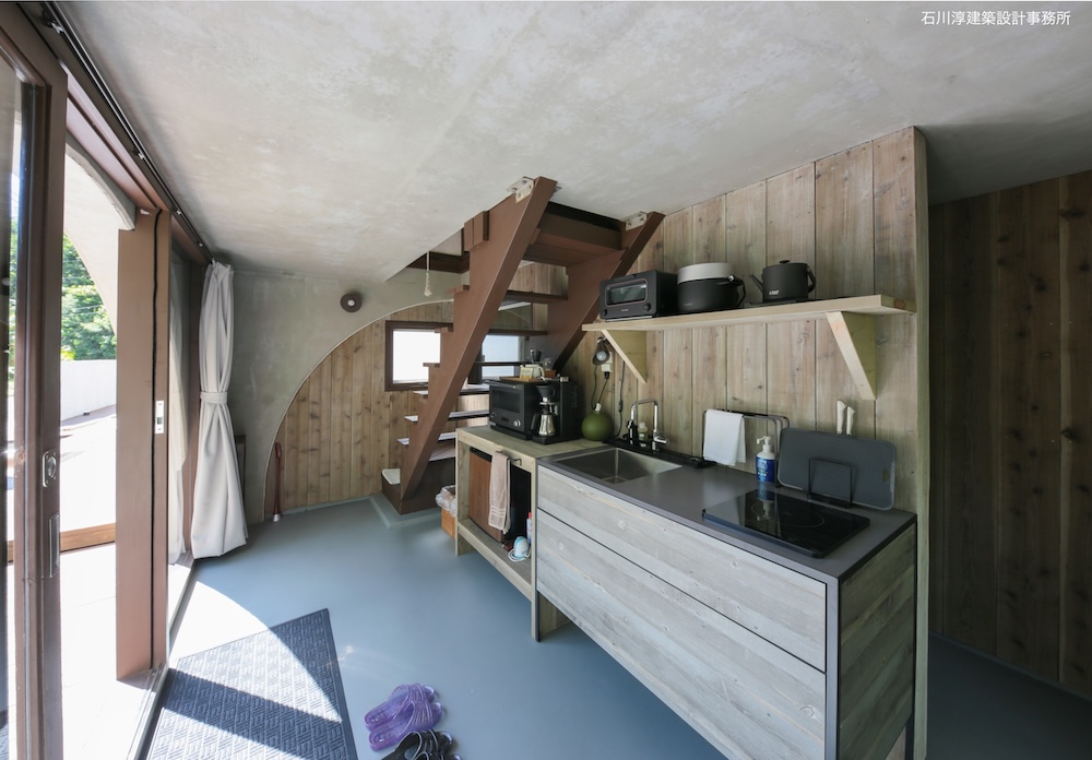 コンパクトキッチンを設置